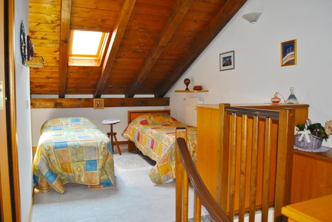 Loft With Big Terrace Lake View Leilighet Sala Comacina Eksteriør bilde